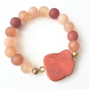 LAST ONE! Orange howlite and agate beaded stone bracelet